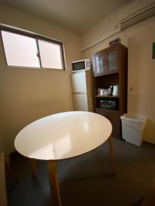 Kuchyň nebo kuchyňský kout v ubytování JAM Hostel Kyoto Gion + 20 fotografií