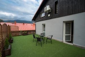 Výhľad na hory alebo výhľad na hory priamo z apartmánu