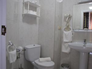 Kúpeľňa v ubytovaní Hotel Ton