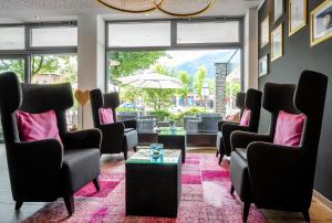 Posezení v ubytování AVALON Hotel Bad Reichenhall