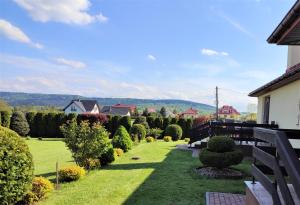 Vonkajšia záhrada v ubytovaní Panorama Strzyżów