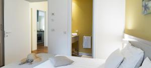 Ein Bett oder Betten in einem Zimmer der Unterkunft DIEHOLIDAYBUCHT