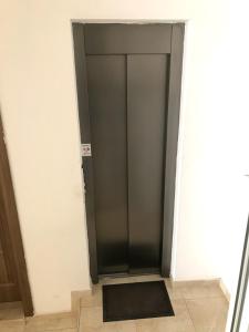 Mynd úr myndasafni af Luqa Apartment - 5 mins from Airport í Luqa