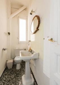 A bathroom at La Casa de Lope de Rueda
