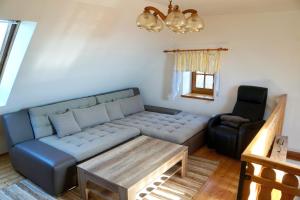 Część wypoczynkowa w obiekcie Ferienhaus Haring