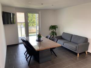 Posedenie v ubytovaní Exklusive Penthousewohnung mit Tesla-Wallbox in Innsbruck