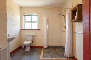 Bagno di Kilmore Cottages Self - Catering