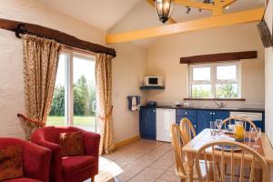 Cucina o angolo cottura di Kilmore Cottages Self - Catering