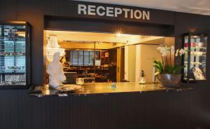 Lobbyn eller receptionsområdet på Hotel Chariot