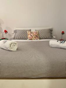 Zdjęcie z galerii obiektu Apartamentos Moratín Las Letras w Madrycie