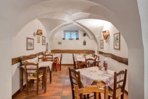 Εστιατόριο ή άλλο μέρος για φαγητό στο Albergo Moleta