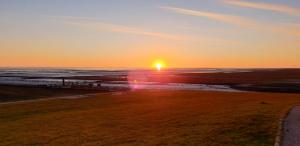 Galería fotográfica de Wohnmobilstellplatz Hemenswarft an der Nordsee - Meerblick en Emmelsbüll-Horsbüll