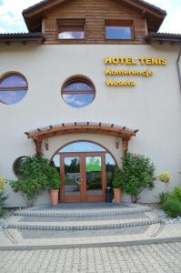 Η πρόσοψη ή η είσοδος του Hotel Tenis