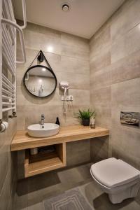 Koupelna v ubytování Apart-House Uniejów + 37 fotografií