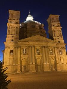 Miestna pamiatka v blízkosti apartmánu