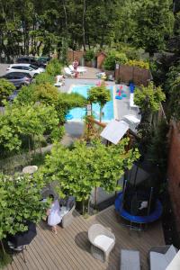 an overhead view of a backyard with a swimming pool at Willa Puck in Puck