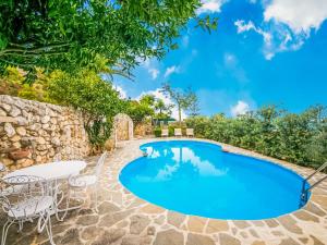 Gallery image of Spacious Villa in Castellammare del Golfo with Swimming Pool in Castellammare del Golfo