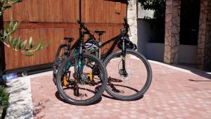 Jazda na bicykli v okolí ubytovania Holiday Home chichichi