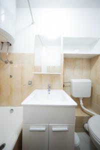 Fotografie z fotogalerie ubytování Two bedroom apartment in the old town MARIJA v destinaci Zadar