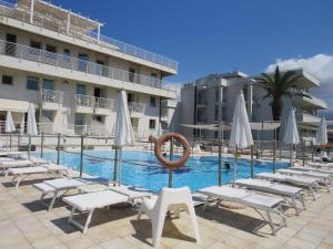 Bazén v ubytování Hotel Joseph nebo v jeho okolí