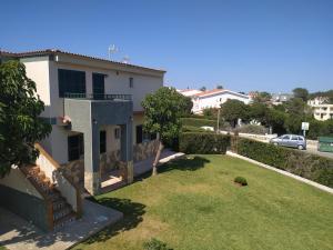 Gallery image of Apartamento con piscina, Cala en Blanes Ciutadella in Cala en Blanes