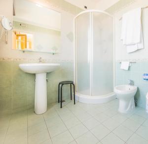 Koupelna v ubytování Jonic Hotel Mazzarò