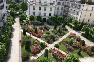 Ett flygfoto av Appartement Disneyland au centre du Val d'Europe