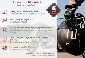 a flyer for a motorcycle helmet rental program at Campanile Tours Sud - Chambray-Les-Tours in Chambray-lès-Tours