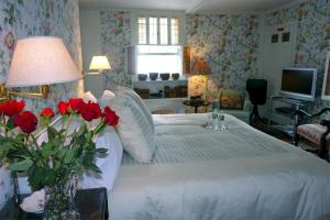 Gallery image of 29 India House in Nantucket