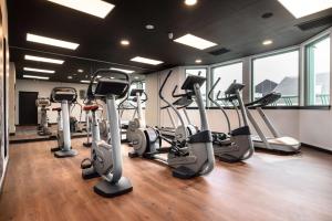 Fitness centrum a/nebo fitness zařízení v ubytování Radisson Collection Grand Place Brussels