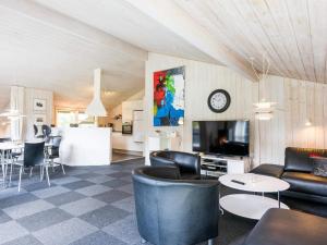 Lounge nebo bar v ubytování Holiday home Oksbøl XLVIII