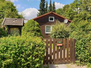 Ein Garten an der Unterkunft Ferienhaus Siesta Hahnenklee mit großem Grundstück