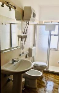 Ванная комната в Hotel Ristorante Scirocco