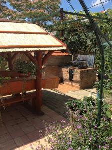 Zahrada ubytování Gyöngyi Apartman