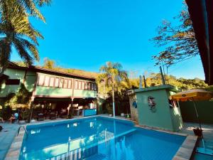 A piscina localizada em Recanto Verde Praia Hotel Juquehy ou nos arredores