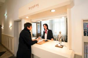 The lobby or reception area at Hotel Ritter St. Georg