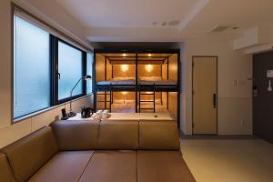 Area soggiorno di Kamon Hotel Namba