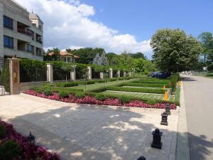 Photo de la galerie de l'établissement Sea Garden Apartment, à Varna