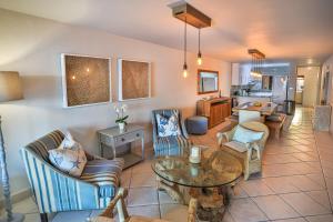 Area tempat duduk di 15 Skiathos-Spacious Family Beachfront apartment