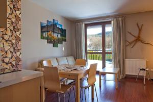 Posedenie v ubytovaní Aba Apartamenty