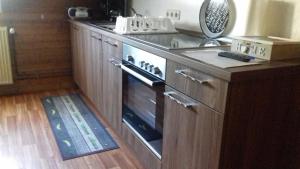 Kuchyň nebo kuchyňský kout v ubytování Ferienwohnung Bergblick + 14 fotografií