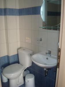 Bagno di Aigaio Studios tinos