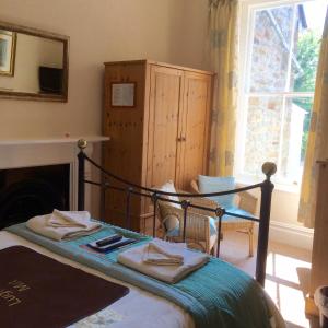Gallery image of Rosalie Guest House in Penzance +32 photos