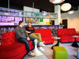 Un lugar para sentarse en ibis Styles Liege Guillemins