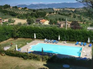 The swimming pool at or close to Farmhouse in Umbria near Lake Trasimeno
