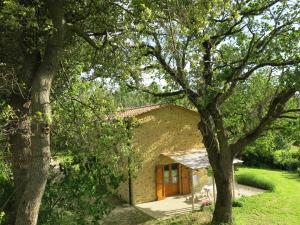 A garden outside Agriturismo Apparita