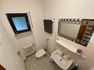 Gallery image of Monteurswohnung Zimmerfrei Marktheidenfeld in Marktheidenfeld