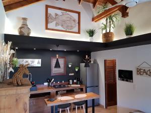 Foto sihtkohas Oyster Pond asuva majutusasutuse Romantic Sweety Cottage with its Private Pool & Gorgeous View galeriist