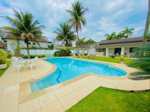 Πισίνα στο ή κοντά στο Villa Jardim Acapulco - Guarujá - Praia de Pernambuco +24 φωτογραφίες