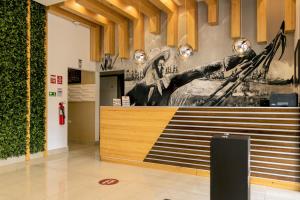 Vstupní hala nebo recepce v ubytování ZAFRA'S HOTEL + 46 fotografií